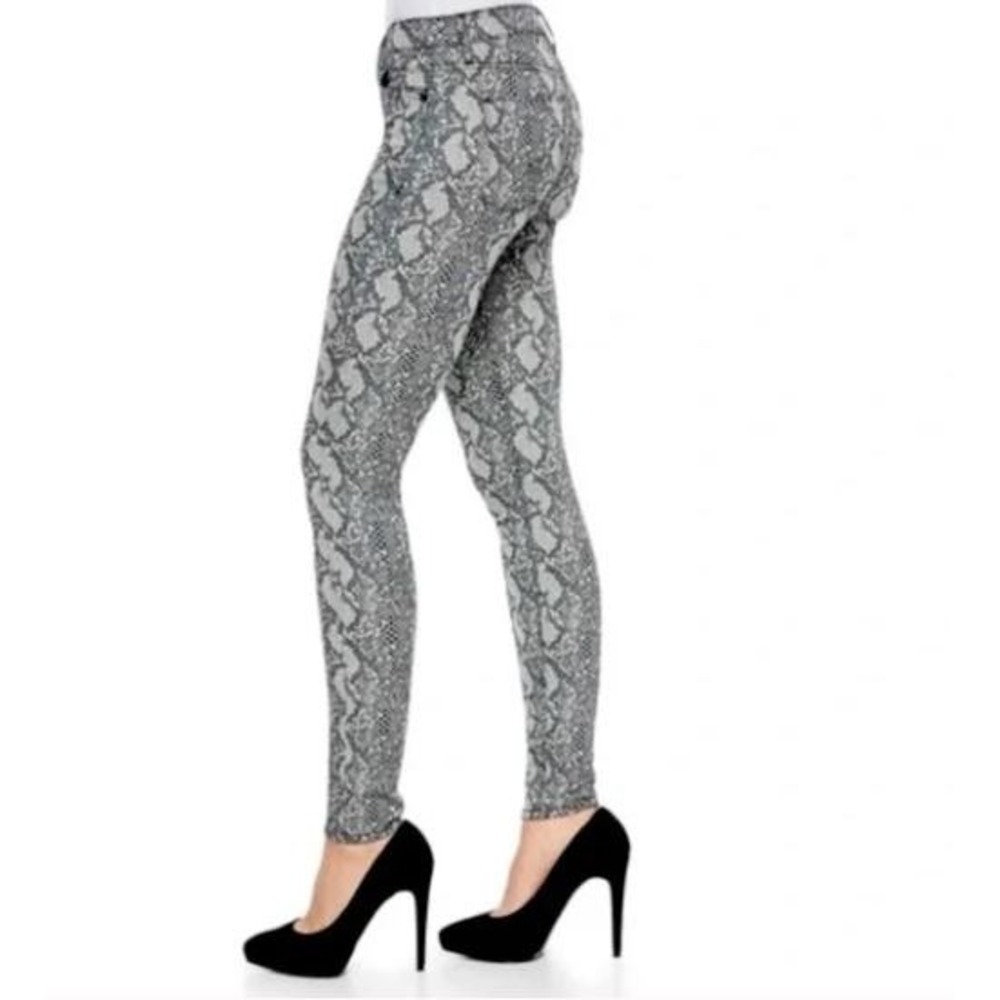 Hudson Nico Midrise‎ Super Skinny Snakeskin Print Jeans Size 26 Serpent Snake